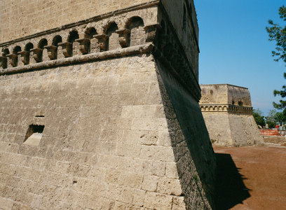 Castle of Bari, Italy (photo)