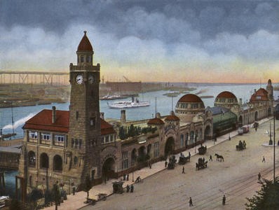 Hamburg: St Pauli Landungsbrucken (photo)