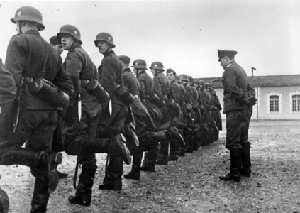 II. WK - Wehrmacht - recruits, 1941 (photo)