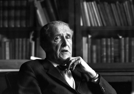 Oslo 19661119 lawyer with past Interview with Supreme Court Attorney Johan Bernhard Hjort, in his office …, 1966 (photo)