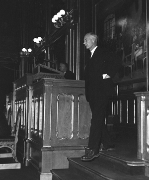Oslo 19590311 It is aware both at home and internationally that Norway, before Christmas …, 1959 (photo)