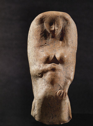 Seated pregnant woman (clay)
