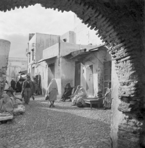 Street scene in Tetouan, 1935 (photo)