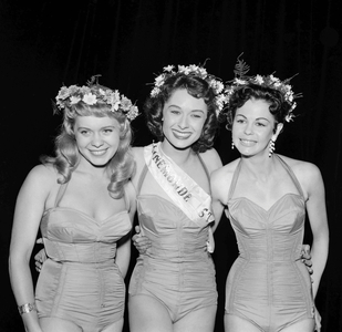 Miss Cinemonde 1957