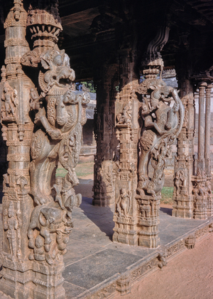 Stone carving, Vellore, India, 1978 (photo)