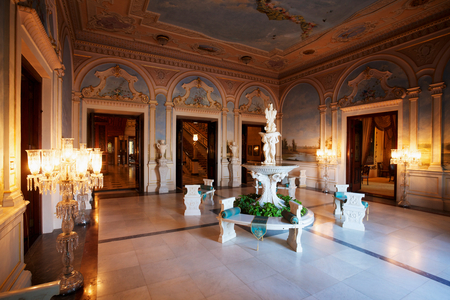 Falaknuma Palace, Hyderabad, Andhra Pradesh, India (photo)