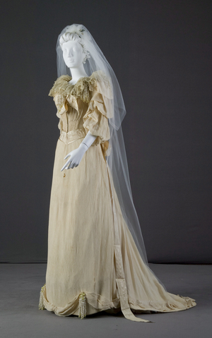 Wedding dress, 1892 (front oblique view, with veil), Silk crepe, chiffon, ribbon, fabric flowers, S. M. Greenman, Chicago
