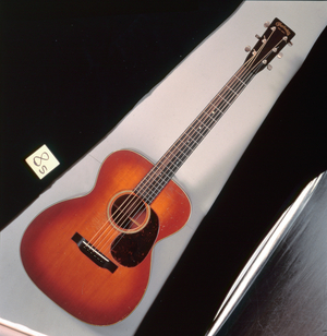 Martin OM-18  electric-acoustic