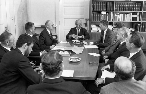 Oslo 19700714. Against major airport shareholders at Transport Minister Håkon Kyllingmark …, 1970 (photo)