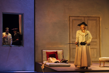 Cosi fan tutte at the Theatre des Champs Elysées, Paris, 2012 (photo)