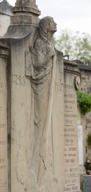 Loyasse Cemetery, Lyon, 2016 (photography)