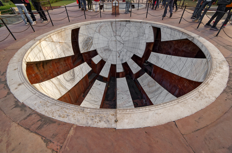 Jai Prakash Yantra, astronomical observatory,Jaipur, 1727 (photo)
