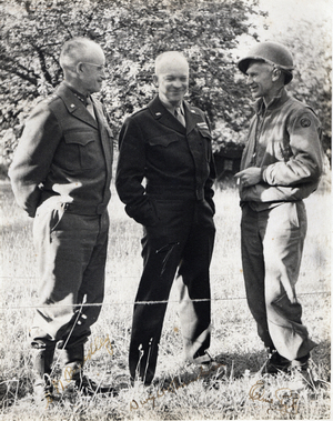 Ernie Pyle with Ike and Omar Bradley