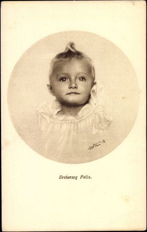 Passepartout Ak Archduke Felix of Austria as a little baby (b/w photo)