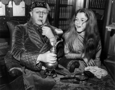 Michael Redgrave et Anne Marie Mallik