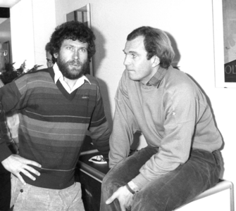 Uli Hoeness (right) and Paul Breitner (both FCB) at the ISPO Sports Fair in Munich, 14.02.1984. (photo)