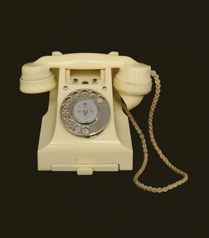 White Telephone 2 (photo)