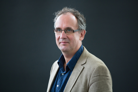 Volker Kutscher (photo)