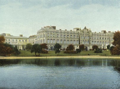 Buckingham Palace (coloured photo)