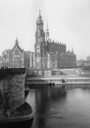 Dresden, 1931 (b/w photo)