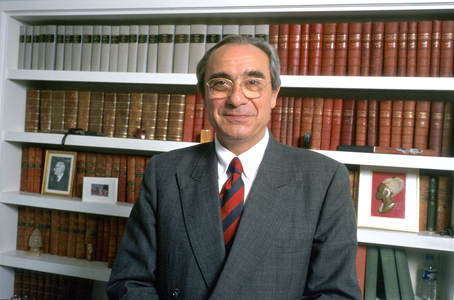 Bernard Debre