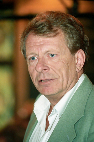 Oslo, 19940826: The author Øyvind Thorsen presents his new book "and behind the pipes", which he has written with Dag Solberg ..., 1994 (photo)