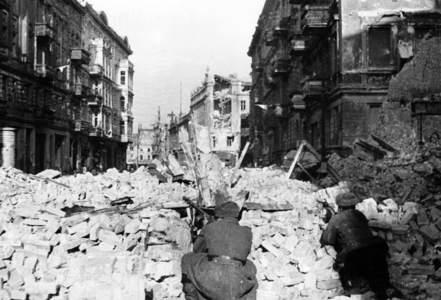 End of war - Battle for Berlin 1945 (photo)