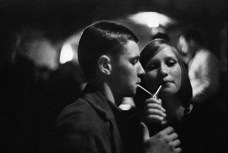Everyday life of a girl in West Berlin, Germany, 1960 (photo)