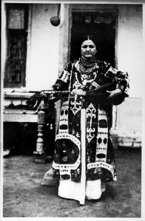 KOKAND 1913 (Bukhara) Female