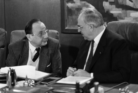 Germany Bonn 15 02 1989 Archive No 02 71 14 Federal Chancellor Helmut …, 1989 (photo)