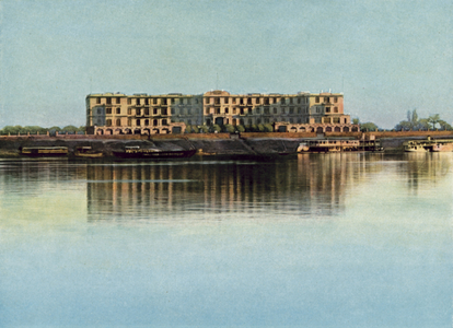 Luxor, the Luxor Winter Palace Hotel (coloured photo)