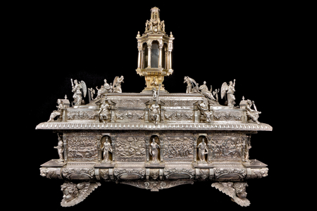 Genoa, Museum of the Treasury of the Cathedral of San Lorenzo: Processional ark of Corpus Christi