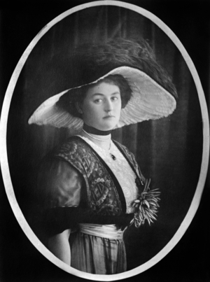 Princess Alexandra Victoria of Schleswig Holstein Sonderburg Glucksburg  wife of Prince August Wilhelm of Prussia c. 1910
