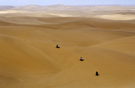 Riding Dune Qaud Bikes (photo)