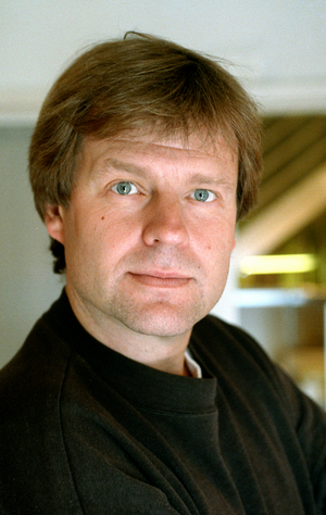 Oslo, 19901001. Humor artist Tom Mathisen had record sales with "Fylla is to blame" ..., 1990 (photo)