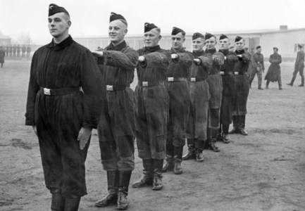 III Reich, Luftwaffe, recruits in training, 1937 (photo)