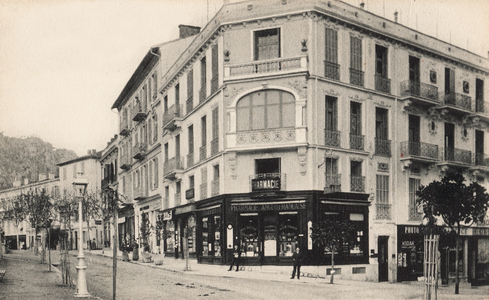 Pharmacy, Tobacconist and a Kodak shop, Beaulieu sur Mer, 1910 (b/w photo)