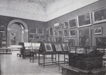 Cambridge: Fitzwilliam Museum, Picture Gallery (b/w photo)