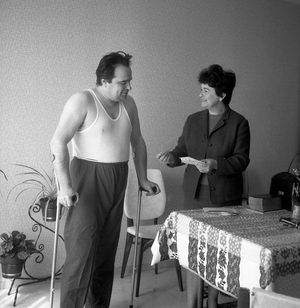Control by the Sécurité Sociale (French social security system), in Creteil, France, July 1973 (b/w photo)