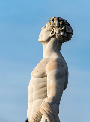 Athlete statue at Stadio dei Marmi, Foro Italico, Rome, Italy, Europe, 2019 (photo)