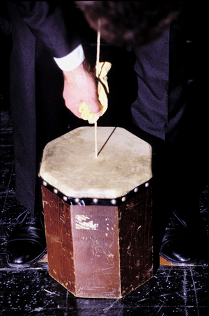INSTRUMENTS - PERCUSSION -