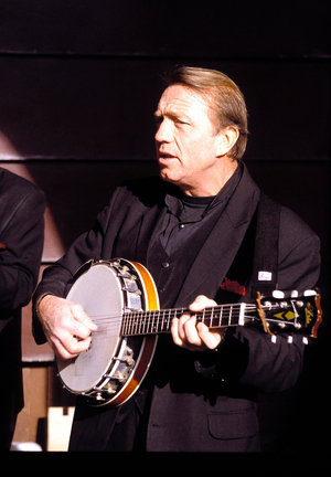 Gypsy banjo busker