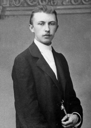 Konrad Adenauer, 1897 (b/w photo)