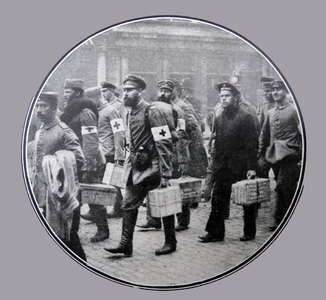 German Prisoners of war in London, 1916