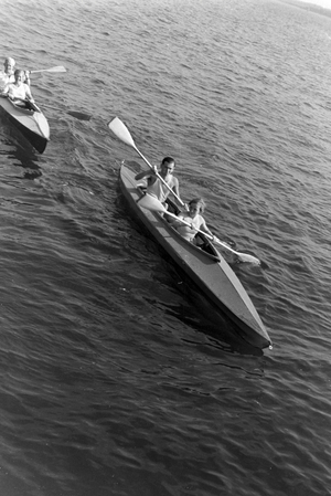 Vacation at the Baltic Sea, Germany 1930s (b/w photo)