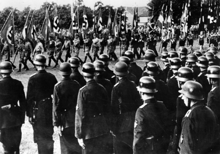 II. WK, Wehrappell, 1944 (photo)