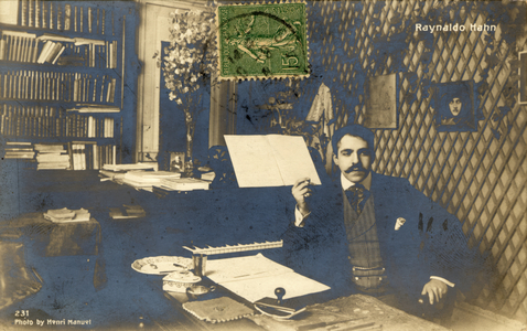 Reynaldo Hahn, French singer, pianist and composer (photo)