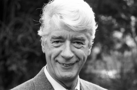 Presenter Rudi Carrell during a photo shoot,..., 1992 (photo)