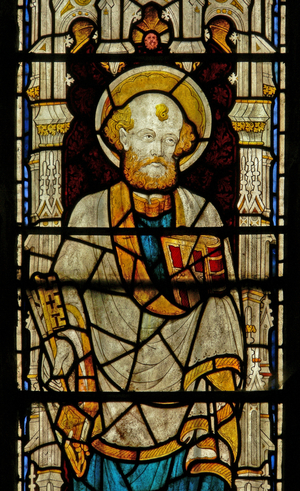Window Ew depicting St Peter (stained glass)