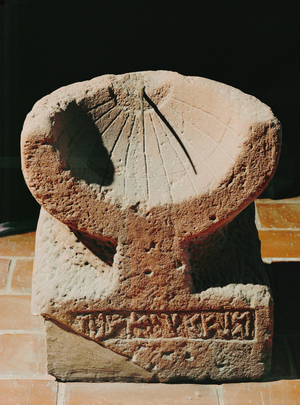 Sun-dial with Aramaean inscription